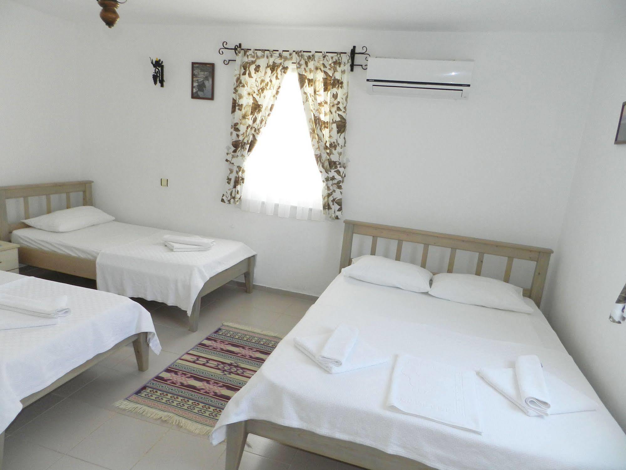 Ada Hotel Bozcaada Esterno foto
