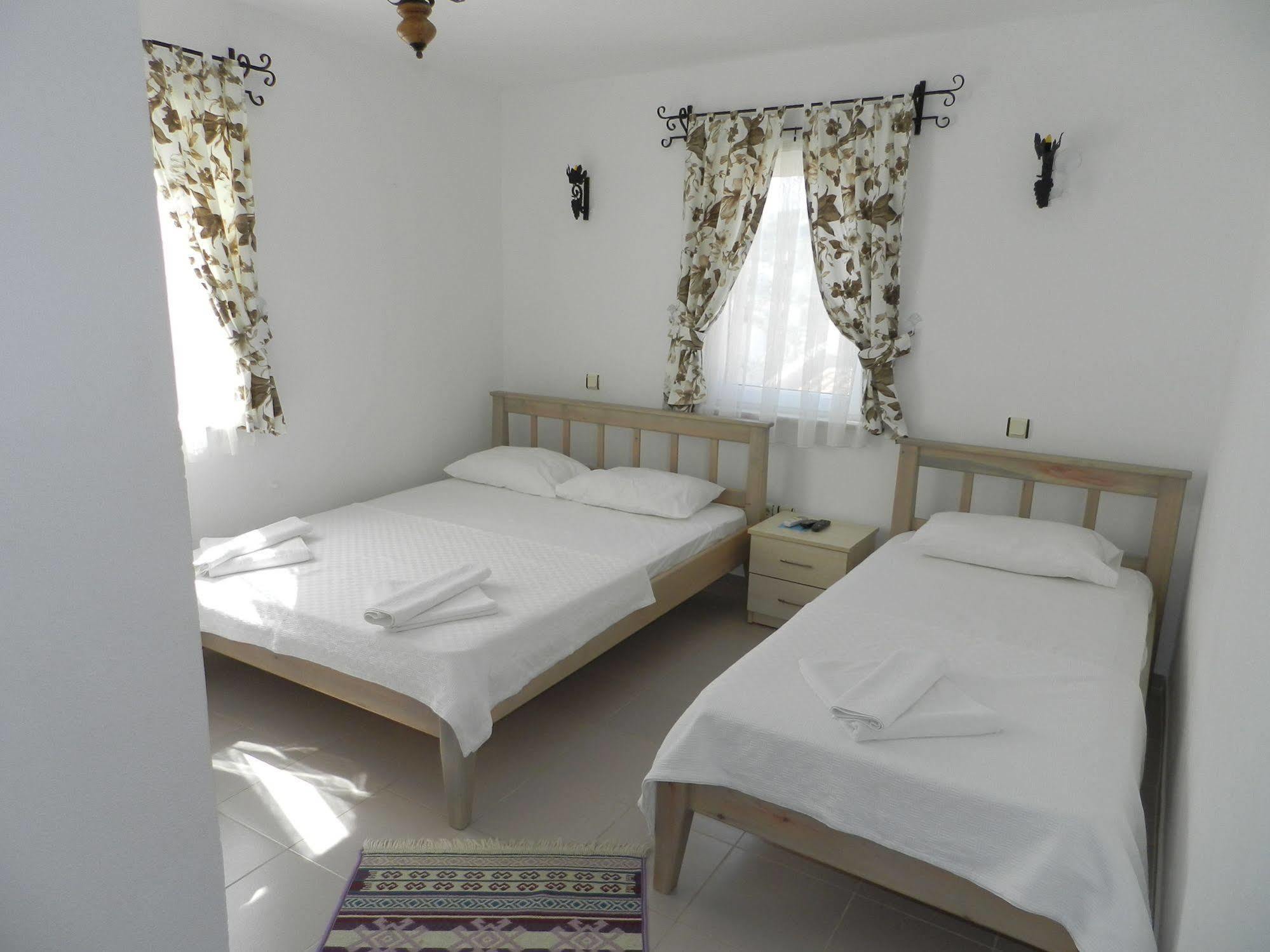 Ada Hotel Bozcaada Esterno foto